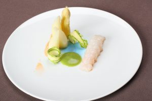 tokyo, bulgari, scampo e asparagi