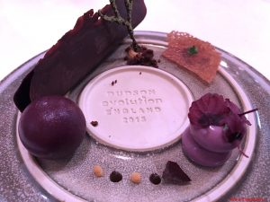 Bacche selvatiche, aglio nero e cioccolato fermentato, Dolomieu, Madonna di Campiglio