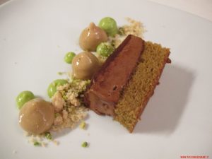 Barretta cremosa al cioccolato e liquirizia, avocado, pistacchio, Porticciolo 84, Lecco