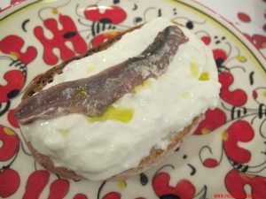 Bruschetta con alici, Pizzium Milano.