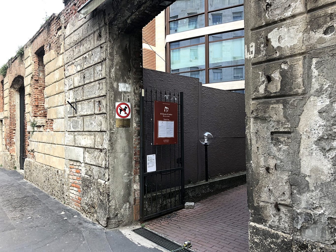Il Chiostro di Andrea